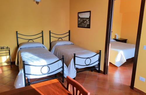 Trezzano sul Naviglio House | Corte Certosina