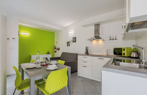 Bolognano-Vignole Apartment | Cosy apartment for 4 people with WIFI, A/C, patio, pets allowed and panoramic view