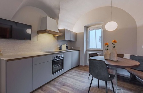 Fucine Apartment | Cosy apartment for 6 guests with WIFI, TV and balcony