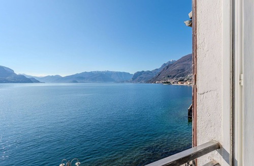 Santa Maria - Rezzonico Apartment | Cosy apartment for 6 guests with WIFI and TV