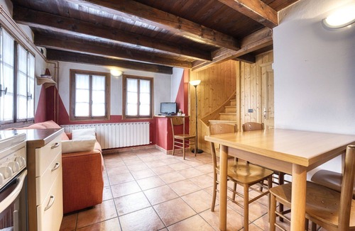 Macugnaga Apartment | Cosy apartment for 6 people with TV, balcony, pets allowed and panoramic view