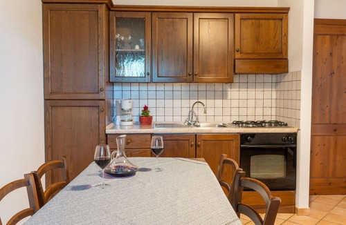 Bolsena Villa | Cosy apartment in villa for 6 people with WIFI, pool, TV, terrace and pets allowed