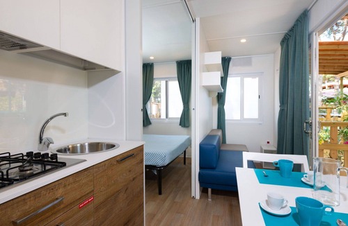 Lido di Spina House | Cosy apartment in villa for 3 people with WIFI, pool, A/C, terrace and pets allowed