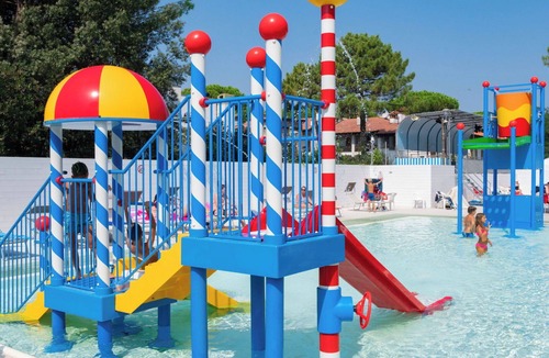 Lido di Spina House | Cosy apartment in villa for 3 people with WIFI, pool, A/C, terrace and pets allowed