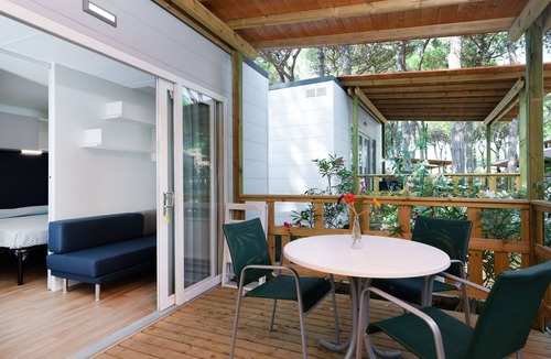 Lido di Spina House | Cosy apartment in villa for 3 people with WIFI, pool, A/C, terrace and pets allowed