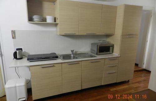 Borgo San Leonardo Apartment | Cosy Central Flat
