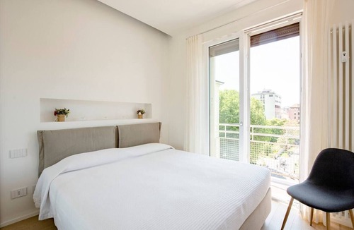 Porta Genova Apartment | Cozy and Elegant Two-Room Apartment in the Heart of the City