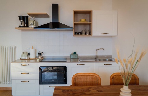Assenza Apartment | Cozy apartment overlooking Lake Garda