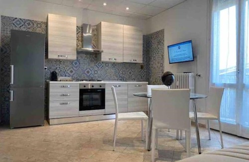 San Faustino-Madonnina-Quattroville Apartment | Cozy apartment in strategic location