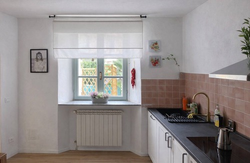 Brezzo di Bedero House | Cozy Countryside Home with Terrace