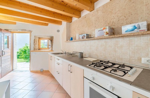 Sant'Anna d'Alfaedo House | Cozy home in Sant'Anna d'Alfaedo with WiFi