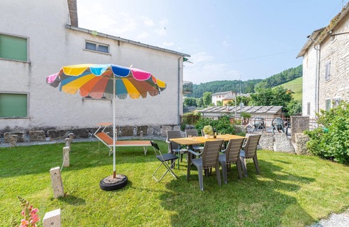 Sant'Anna d'Alfaedo House | Cozy home in Sant'Anna d'Alfaedo with WiFi