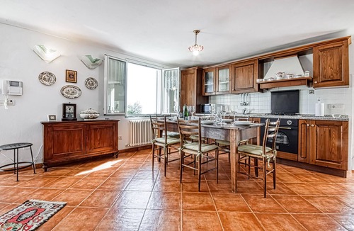 Pieve Ligure House | Cozy home in Pieve Ligure with house sea view