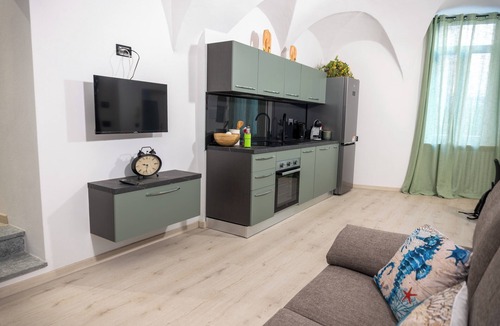 Saluzzo Apartment | Cozy house in the historic center with pets allowed