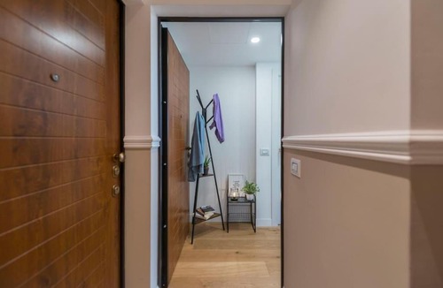 Maggiolina Apartment | Cozy Private Flat - MM Marche 7 Min
