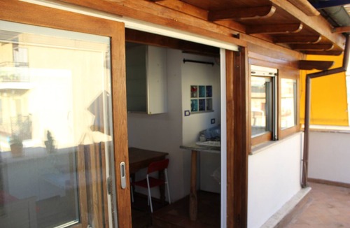 Quartiere XXIX Ponte Mammolo Apartment | Cozy Studio Near Rome Center and Transport with View