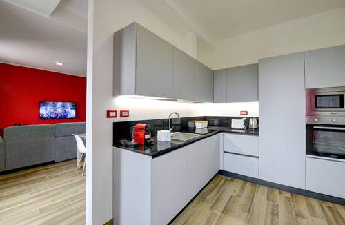 Desenzano del Garda City Centre Apartment | Desenzanoloft Palazzo Visconti - Luigi Visconti