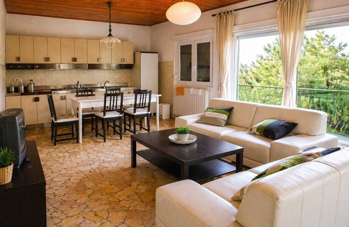 Villaggio Belmonte Villa | Detached Villa in Brezzo di Bedero