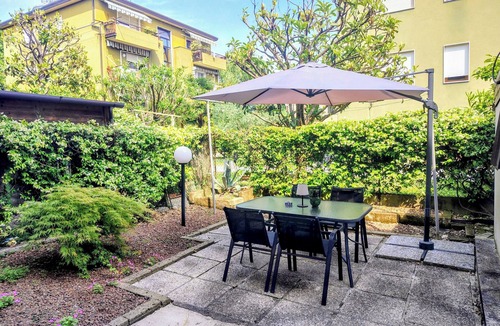 Marghera Apartment | Dream of Venice Free Parking Indoor Garden