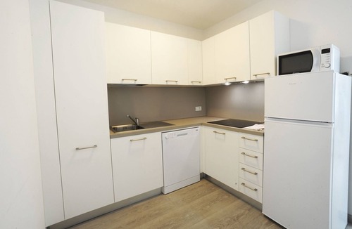 Val di Sogno Apartment | Dreizimmerwohnung mit direktem Zugang zum Garten by Interhome