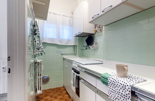 Turro Apartment | Ein-Zimmer-Wohnung 'Milan' mit Balkon by Interhome