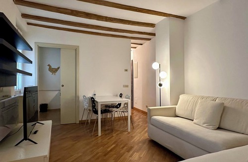 San Marco Apartment | Elegant Sophisticated flat in the heart of Brera