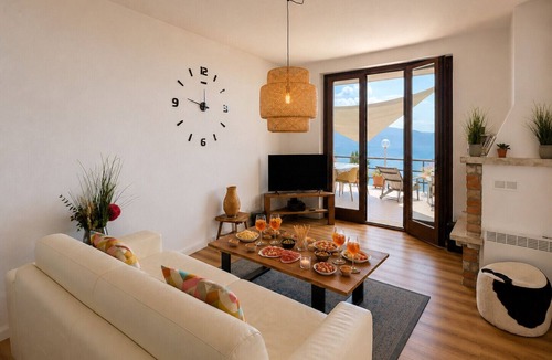 Aer Apartment | Elisa by Theater Home, with big terrace and marvellous lake view
