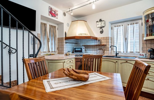 Mezzolombardo House | Emma Home holiday house with balcony and Wi-Fi