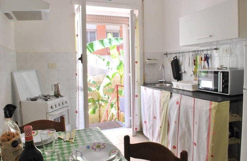 Monteverde Apartment | Enjoy Rome as Romans do, few minutes to the Center