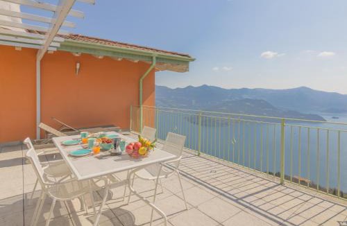 Parzanica House | EnjoyIseoLake - Monet - Accogliente appartamento con terrazza e vista sul lago
