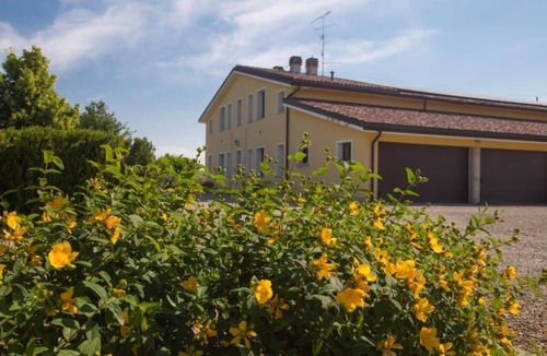 Scandiano Apartment | Erica's Farmhouse Apartment, Between Modena and Reggio Emilia