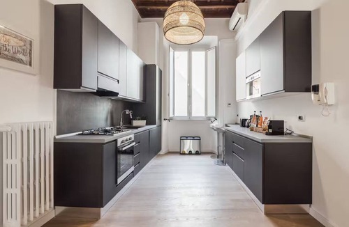 Rione VII Regola Apartment | Exclusive 450m² Roman Residence by Campo de’ Fiori– Newly Restored to Perfection