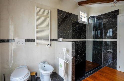 Pagnano Villa | Exclusive Venice Pool Villa - Garden, BBQ & Privacy