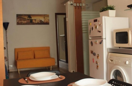 San Paolo Apartment | Experience Turin Metro Apartment with Balcony, Wi-Fi & Air Conditioning