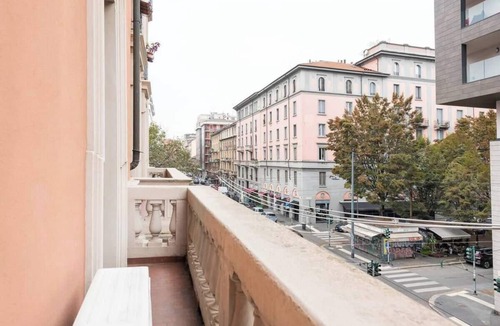 Ticinese Apartment | Fabulous 2-bedroom apartment with AC in vibrant Milano-Bocconi area