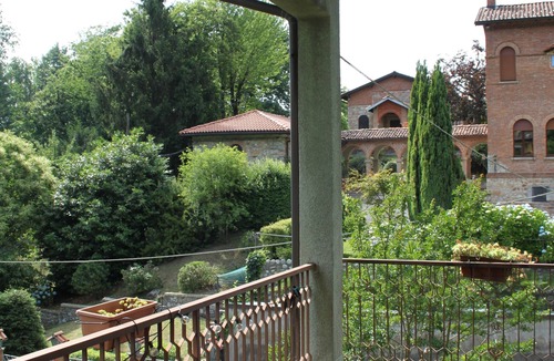 Ghirla House | Feel at home - Casa Anima Ghirla - Detached house - woods, lake, tranquility