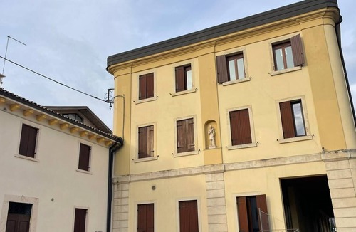 San Vito Apartment | Feel Welcome Apartment (sleeps 4) in Negrar di Valpolicella, central Verona area