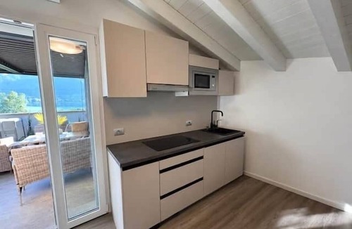 Lecco Apartment | Felicita – Cascata Terrace with Lake View