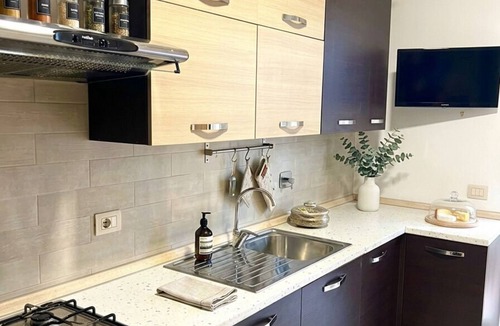 Quartiere XXIII Alessandrino Apartment | Fiorucci Apartments - Veronica's House