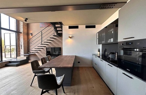 Molina Apartment | Fortuny Design Loft and Terrace