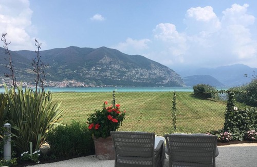 Clusane Apartment | franciacorta iseo lake house