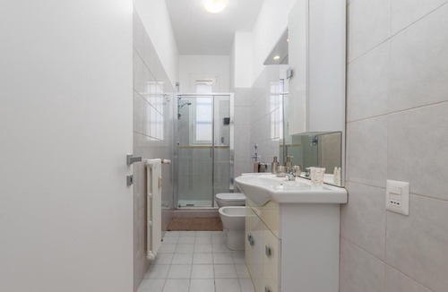 Maggiolina Apartment | Free Private parking - 5 min to Metro - Access Control Guard - Quiet