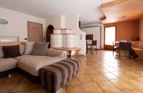 Bormio Apartment | Funivie 6A - Three Bedroom Apartment, Sleeps 6
