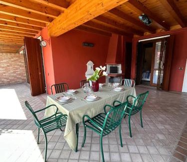 Monte Apartment | Gardasole 45 Piscina, Giardino e Lido a piedi