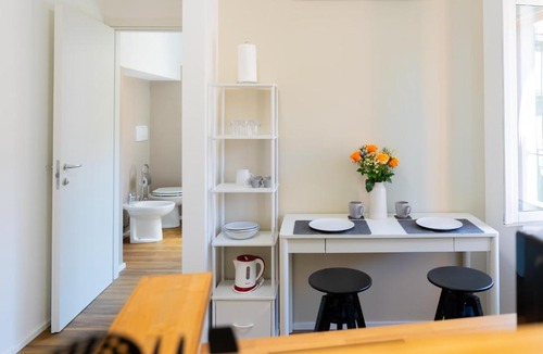 Visgnola Apartment | Gib's Balcony