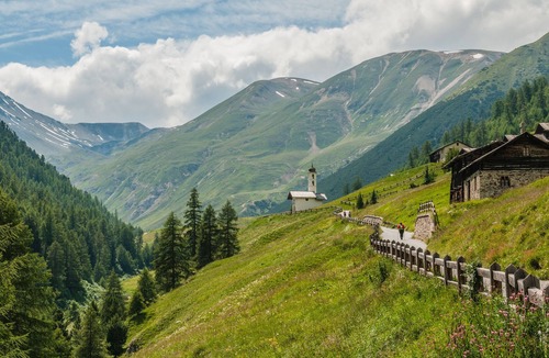 San Rocco Apartment | Giove, Livigno, Italy