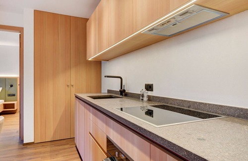 Trodena Apartment | Goldener Adler Apartment Classic 2 with Balcony, Sauna & Breakfast Included - new 2026