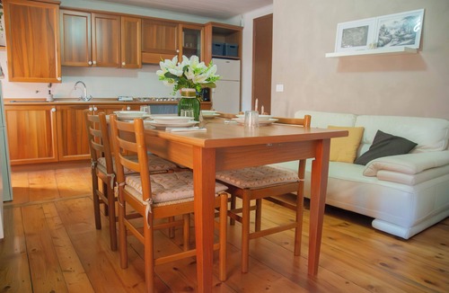 San Zeno di Montagna Apartment | Grandparents' Cottage, 15 min from Lake Garda, View of Monte Baldo, Free Parking