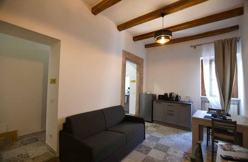 Tivoli Apartment | GreSi's home - Holiday home, in the heart of medieval Tivoli