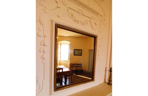 San Feliciano Apartment | Ground-floor appartment in historic building enjoying a splendid view of Lake Trasimeno. Located in